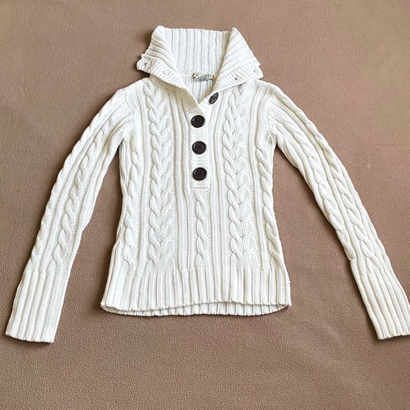 >Small< Long Sleeve Sweater - Picture 6 of 12